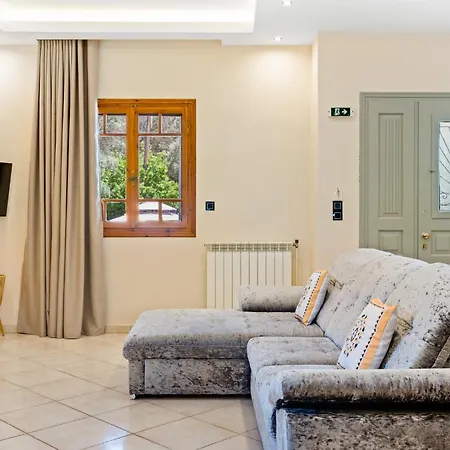 Elpis House
